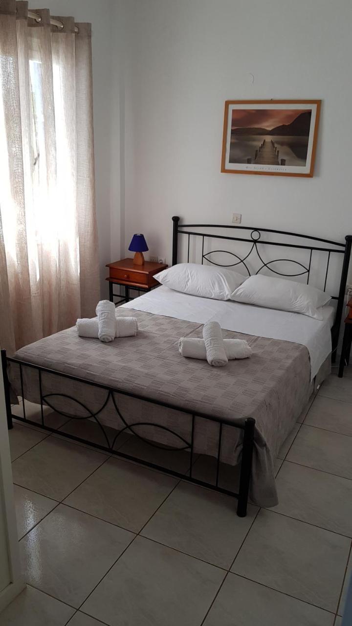 Tinos Apartments Zalonis Ájosz Joánisz Kültér fotó