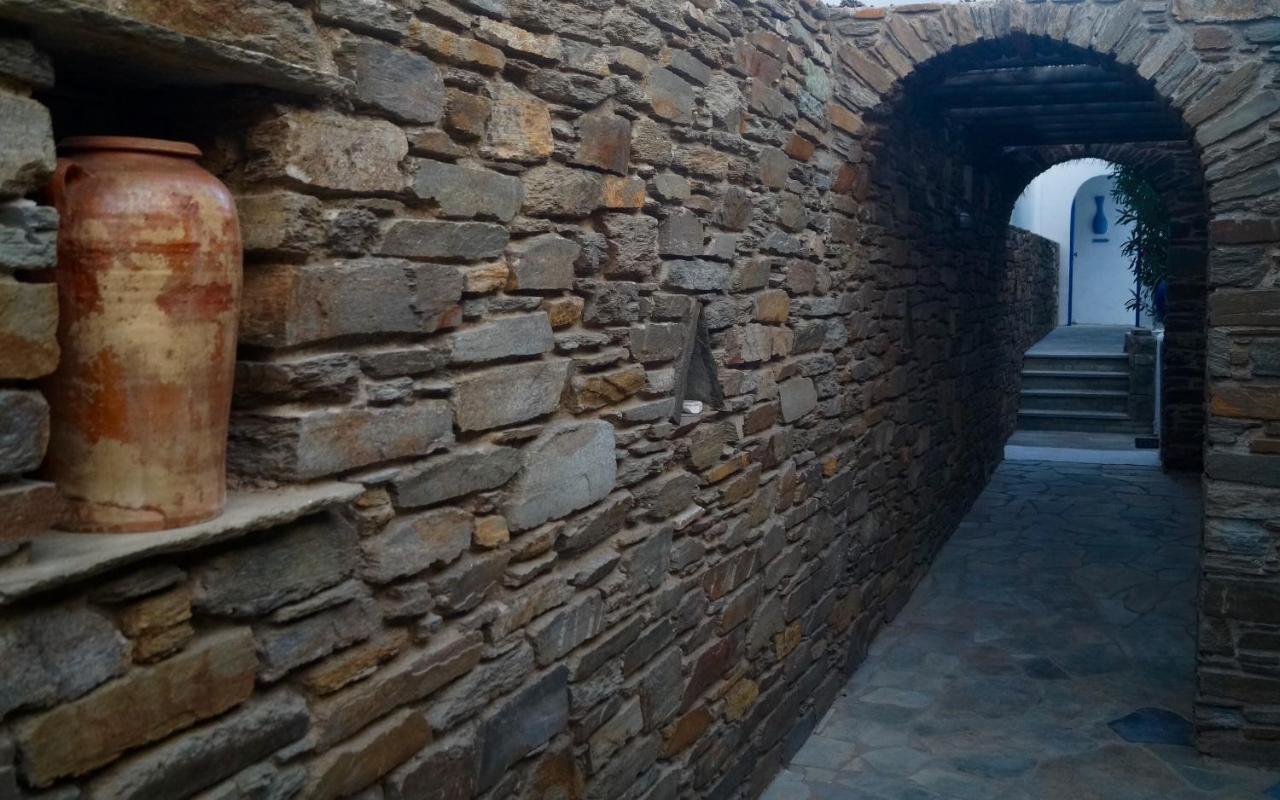 Tinos Apartments Zalonis Ájosz Joánisz Kültér fotó